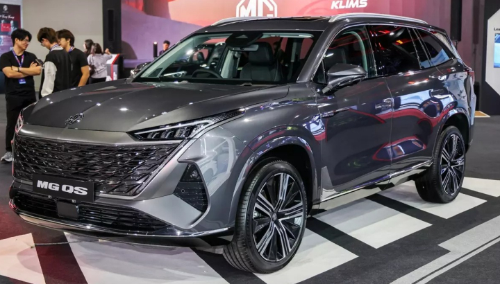 SUV 7 chỗ MG QS xuất hiện tại Đông Nam Á, dùng động cơ tăng áp và hệ dẫn động 4 bánh