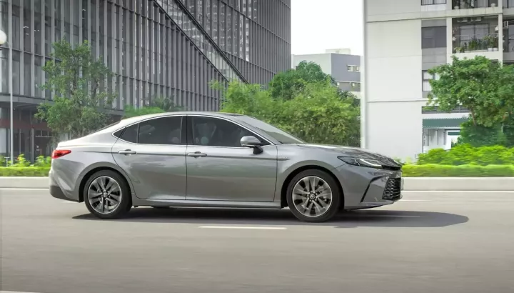 Top 10 ô tô bán kém nhất Việt Nam tháng 5/2026: Toyota Camry xuất hiện, thế chỗ cho Corolla Altis