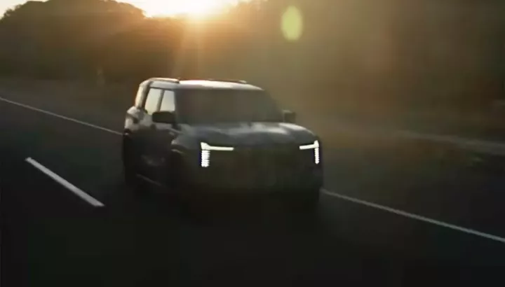 Mitsubishi cho các đại lý xem trước thiết kế của Pajero thế hệ mới, dùng động cơ hybrid