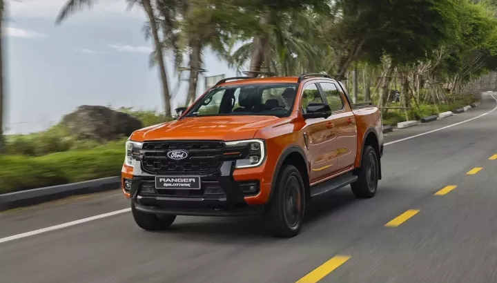 Ford Ranger tại Việt Nam bị cắt bớt phiên bản và hộp số tự động 6 cấp, giá khởi điểm từ 707 triệu đồng