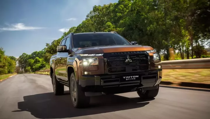 Mitsubishi Triton được bổ sung phiên bản đặc biệt mới với màu sơn không nổi bật nhưng vẫn ấn tượng