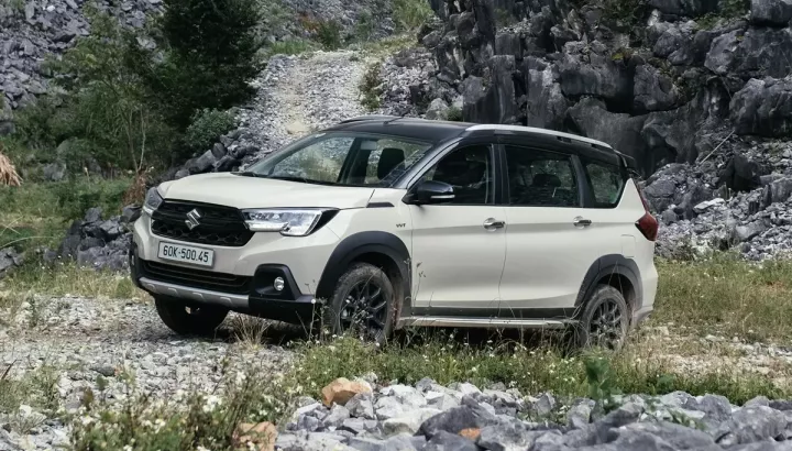 Suzuki XL7 Hybrid được tăng mức khuyến mại lên 75 triệu đồng trong tháng 8/2026