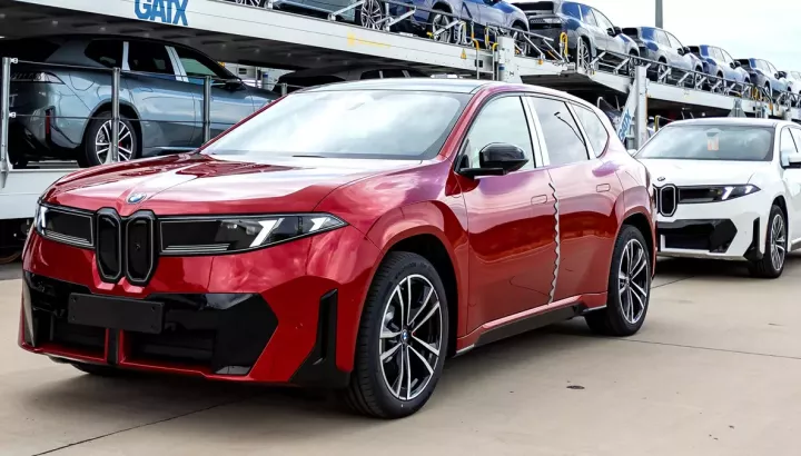 BMW bán chiếc ô tô điện thứ 2 triệu, Neue Klasse iX3 "thừa thắng xông lên"