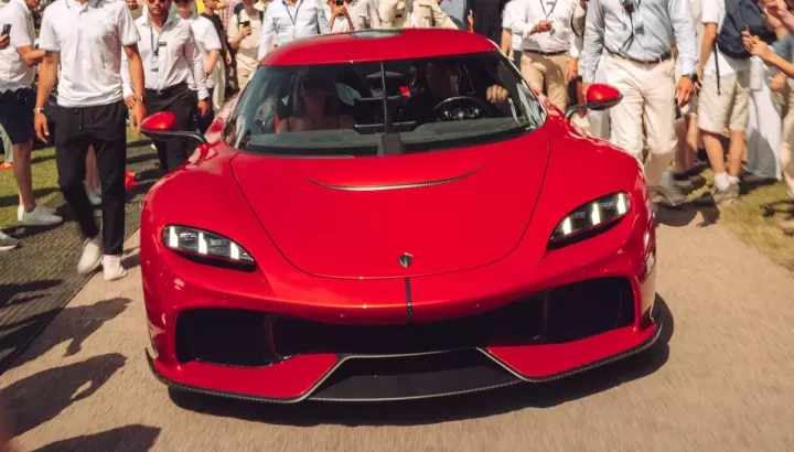 Chiếc Koenigsegg Gemera trị giá 3 triệu USD đầu tiên trên thế giới bị đập phá chỉ vài ngày sau khi bàn giao cho chủ nhân
