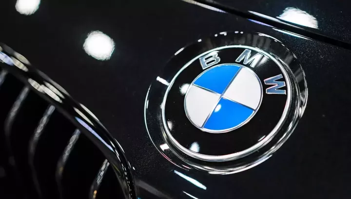 Logo BMW là một trong những lầm tưởng lớn nhất trong lịch sử của ngành ô tô thế giới