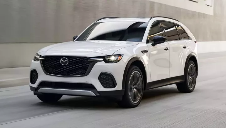 Mazda CX-70 "chết yểu", bị thay thế bằng CX-90 phiên bản 2 hàng ghế