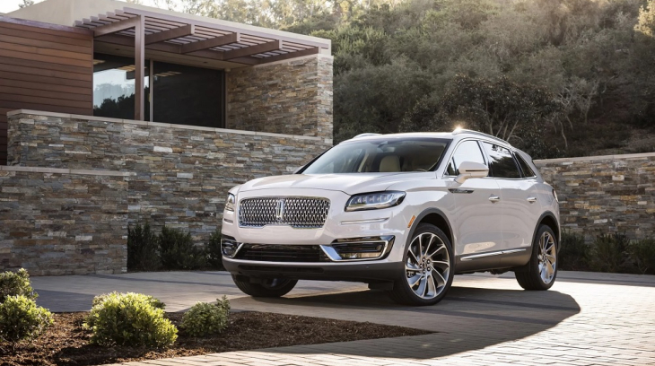 Crossover hạng sang Lincoln Nautilus 2019 được tung ra thị trường với giá 40.340 USD