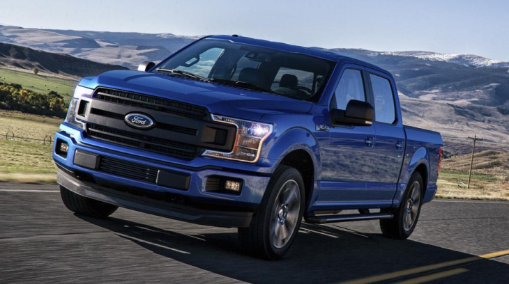 Khách hàng mua xe sang đang từ bỏ sedan và coupe để đổ tiền vào xe bán tải cao cấp