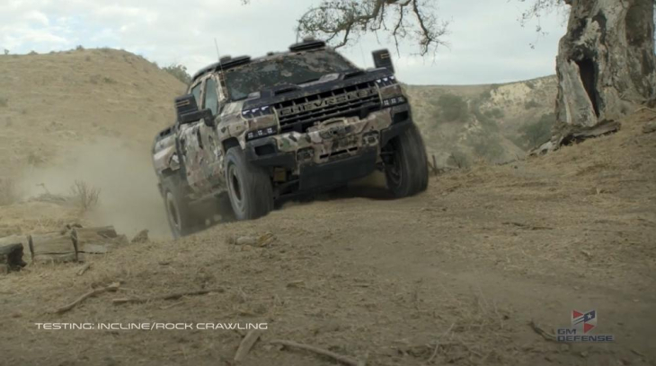 GM bất ngờ hé lộ thiết kế của xe bán tải quân sự Chevrolet Silverado ZH2