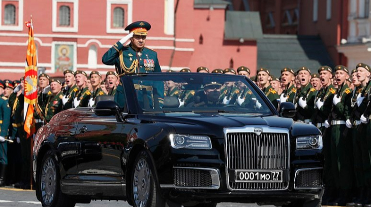 "Rolls-Royce bọc thép của Nga" lần đầu tiên xuất hiện trong lễ duyệt binh kỷ niệm chiến thắng phát xít