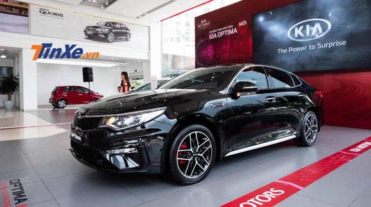 Kia Optima 2024: Giá xe Kia Optima và khuyến mãi mới nhất tại Việt Nam