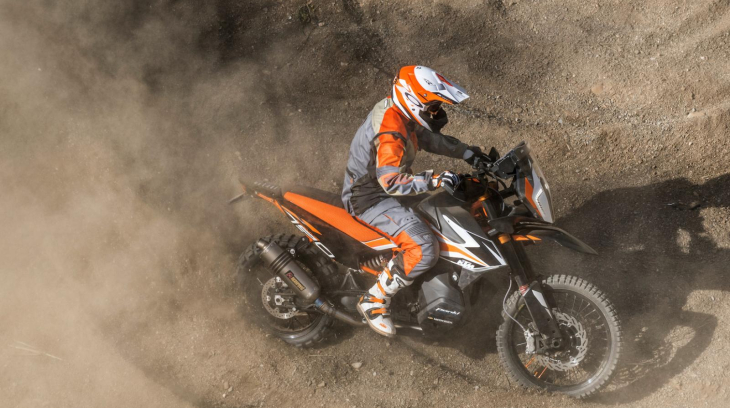 Đánh giá nhanh KTM 790 Adventure 2019 vừa ra mắt: Xe tốt nhưng giá tại Việt Nam quá cao