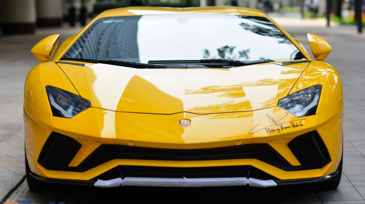 Lamborghini Aventador S độc nhất Việt Nam trở lại Sài thành sau khi được đưa đi "khám bệnh"