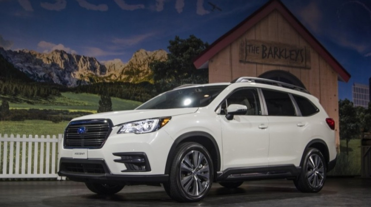 SUV cỡ lớn Subaru Ascent "rục rịch" về Việt Nam, Ford Explorer hãy coi chừng!