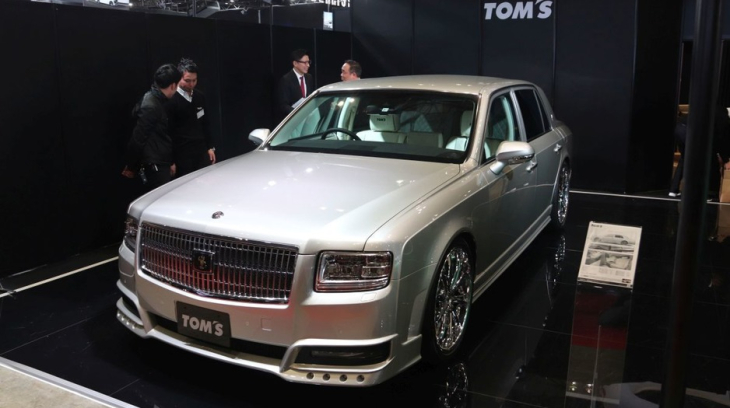 Toyota Century - "Rolls-Royce của Nhật Bản" - có phiên bản thể thao hơn, giá gần 6 tỷ đồng