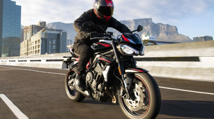 Triumph Street Triple 765 R 2020 giá 268 triệu đồng có trang bị gì đặc biệt