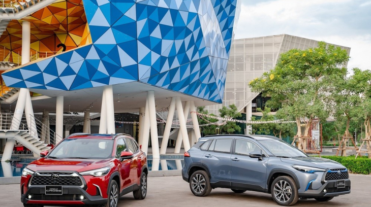 Crossover cỡ B sụt giảm doanh số toàn thị trường trong tháng 7