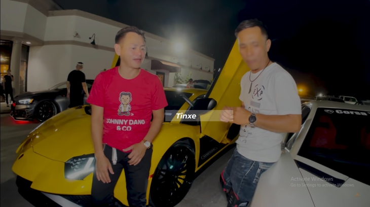 Siêu xe giới hạn Lamborghini Aventador SV của Johnny Đặng, mua chỉ vì bạn khen đẹp