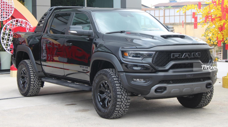 Những điểm thú vị trên Ram 1500 TRX, siêu bán tải mạnh hơn cả "bò tót" Lamborghini Urus
