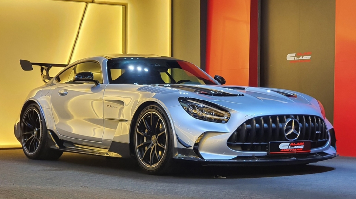 Đơn vị chuyên nhập khẩu siêu xe cho Đặng Lê Nguyên Vũ hé lộ việc có thể mang Mercedes-AMG GT Black Series về nước