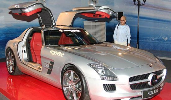 Mercedes-Benz SLS AMG của ông Đặng Lê Nguyên Vũ thay đổi ra sao sau 12 năm về nước