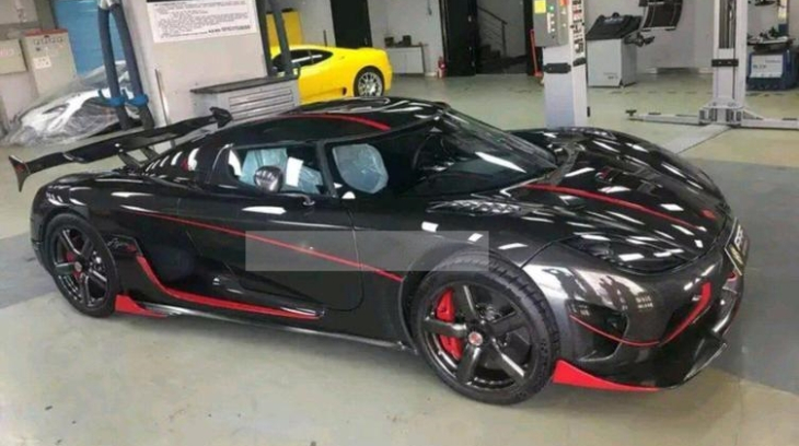 Siêu phẩm Koenigsegg Agera RS nhập lậu vào Trung Quốc chuẩn bị được đấu giá