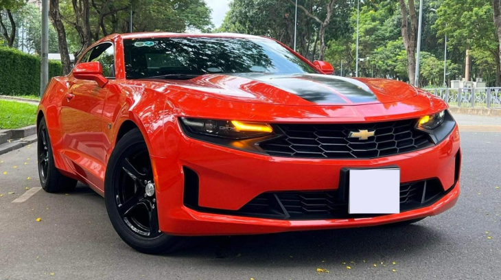 Cận cảnh hàng hiếm Chevrolet Camaro 2019 ở Việt Nam, giá trên 2 tỷ đồng