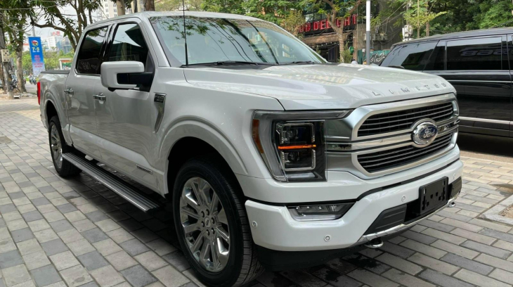 Cận cảnh siêu bán tải Ford F-150 Limited 2022 cho nhà giàu Việt, giá trải nghiệm hơn 6 tỷ đồng