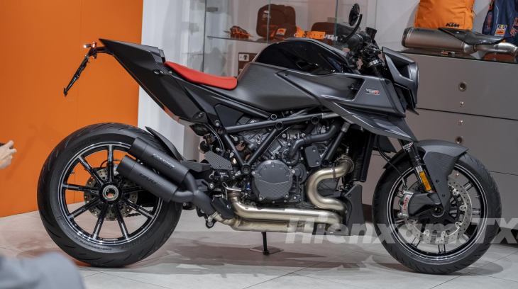 Cận cảnh KTM Brabus 1300 R - xe phân khối lớn đắt như Mercedes-Benz E-Class tại Việt Nam