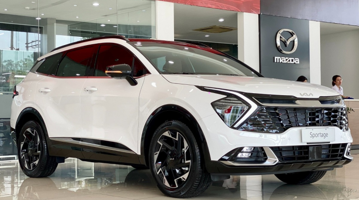 Kia Sportage giảm giá đến 110 triệu đồng, bản cao cấp nhất chỉ còn 1,009 tỷ đồng