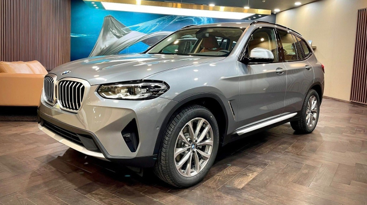 SUV hạng sang BMW X3 2023 tại Việt Nam có thêm màu sơn mới, giá không đổi
