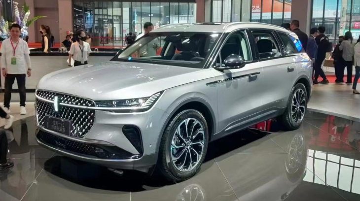 Crossover hạng sang Lincoln Nautilus thế hệ mới trình làng tại hàng xóm của Việt Nam, giá từ 1,1 tỷ đồng