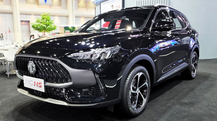 SUV cỡ C MG HS 2023 rục rịch ra mắt Việt Nam, giao xe vào tháng sau