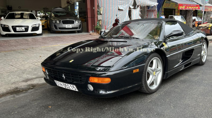 Nắm trong tay 1 dàn Ferrari hơn chục chiếc, F355 Spider của ông Đặng Lê Nguyên Vũ thật sự khác biệt và duy nhất