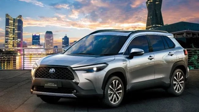 Doanh số crossover cỡ B tháng 7/2023: Toyota Corolla Cross tăng trưởng vượt bậc, lấy lại "ngôi vương"