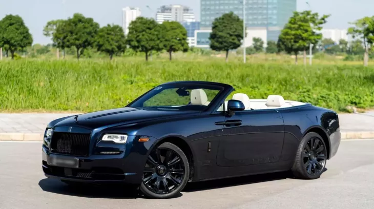 Đánh giá nhanh Rolls-Royce Dawn: Xe mui trần siêu hiếm tại Việt Nam, giá trải nghiệm 12,8 tỷ đồng
