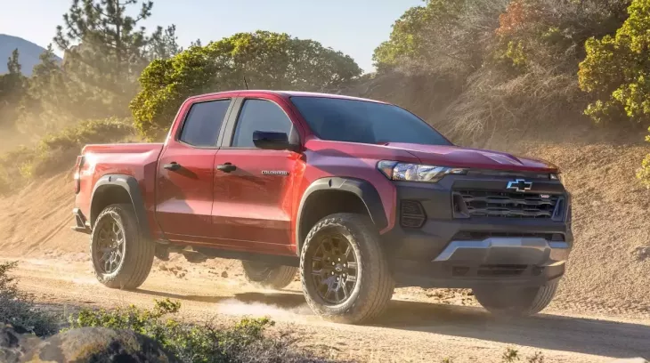 Chevrolet Colorado đời cũ được tân trang thiết kế và thêm màn hình mới để giữ sức hút