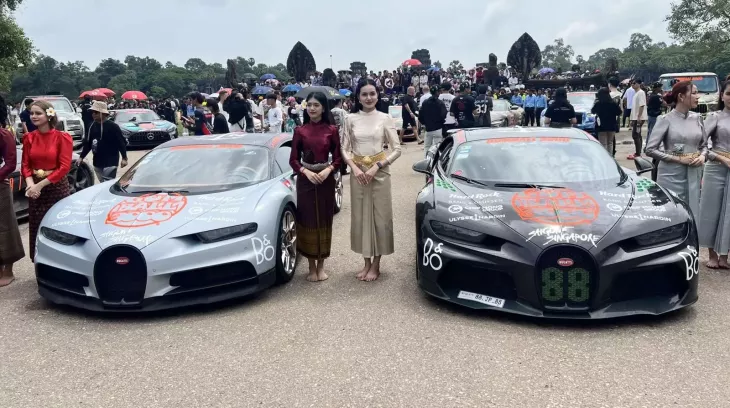 Cặp đôi Bugatti Chiron về lại Campuchia bằng đường bộ, có ngày chạy đến 1.200 km, lái xe hơn 18 tiếng