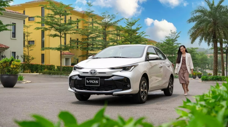 Toyota Vios lấy lại phong độ, bán hơn 2.000 xe trong tháng 11/2024