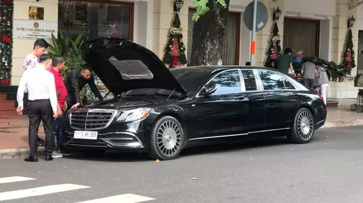 "Đàn em" của Mercedes-Maybach S650 Pullman đầu tiên đã có mặt tại Việt Nam