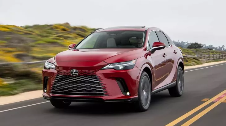 Đại lý Việt nhận cọc cho Lexus RX 2025, bớt bản máy xăng và thêm bản hybrid