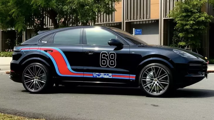 Sở hữu 1 dàn xe Porsche "2 cửa", doanh nhân Hà Nội lần đầu tậu Cayenne nhưng là bản Turbo
