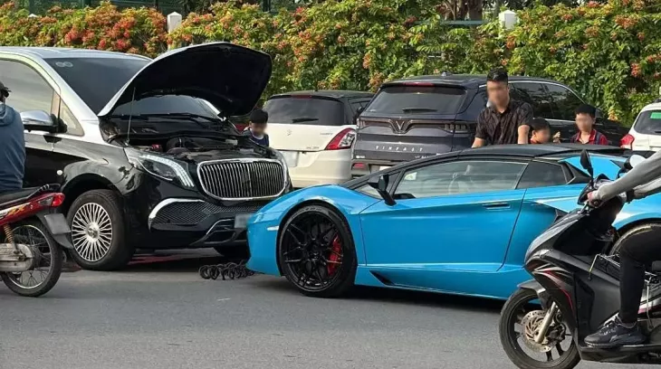 Nằm ở garage khá lâu, siêu xe Lamborghini Aventador Roadster bất ngờ tái xuất và cái kết không ai nghĩ đến