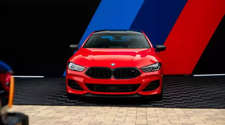 Chi tiết BMW M850i Edition M Heritage 2026: Lời tạm biệt cho dòng xe 8-Series G15, sản xuất giới hạn 500 xe