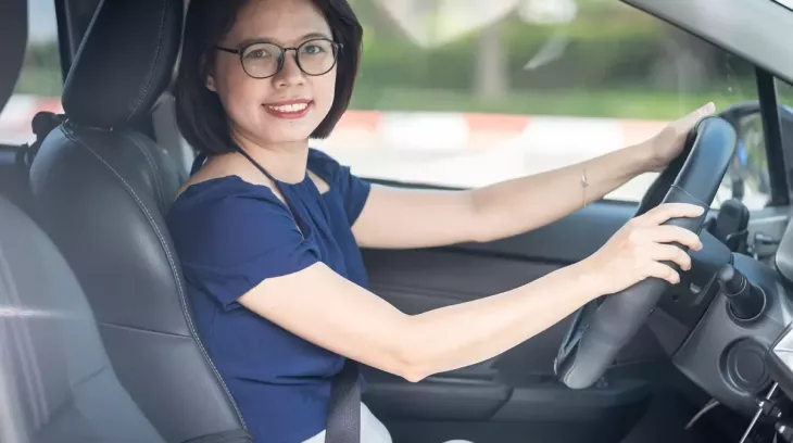 Lái xe cùng con nhỏ: Bí quyết để có chuyến đi an toàn, thoải mái và không căng thẳng cho "mẹ bỉm sữa"