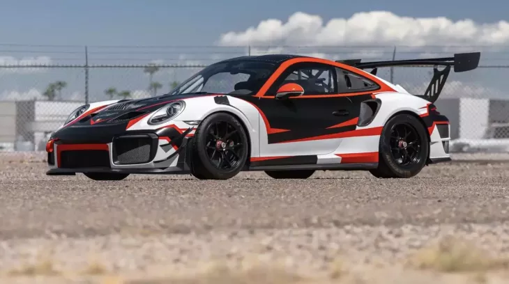 Câu chuyện đằng sau chiếc Porsche 911 GT2 RS Clubsport siêu hiếm này sẽ khiến bạn thích thú