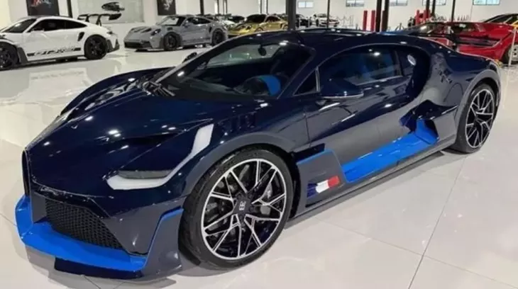 Bugatti Divo vốn đã siêu đắt rồi, nhưng xe đã qua sử dụng còn gấp 3, lên đến 15,8 triệu USD thì quá điên rồ