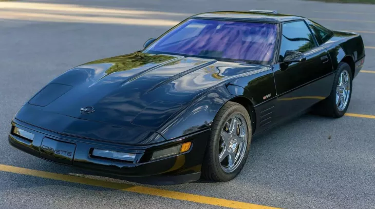 Gặp cụ ông Chevrolet Corvette ZR1 gần 35 năm tuổi nhưng chỉ mới chạy 51.000 km
