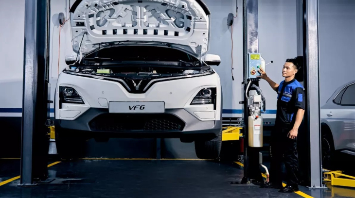 VinFast giảm giá dịch vụ bảo dưỡng cho vùng ven, tăng giá tại trung tâm