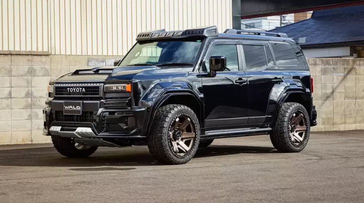 Toyota Land Cruiser 250 đầy khác lạ qua góc nhìn của nhà độ Wald International